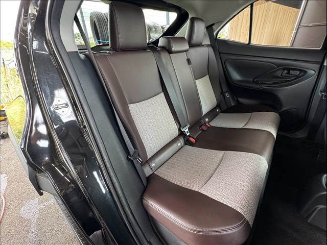 YARIS CROSS HYBRID