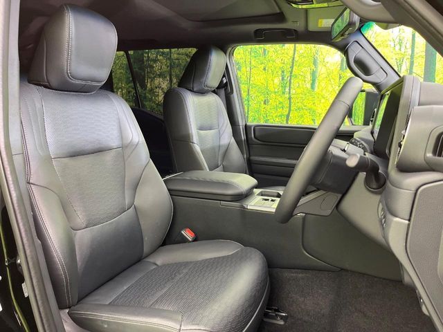 LANDCRUISER 250