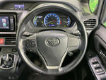 VOXY HYBRID