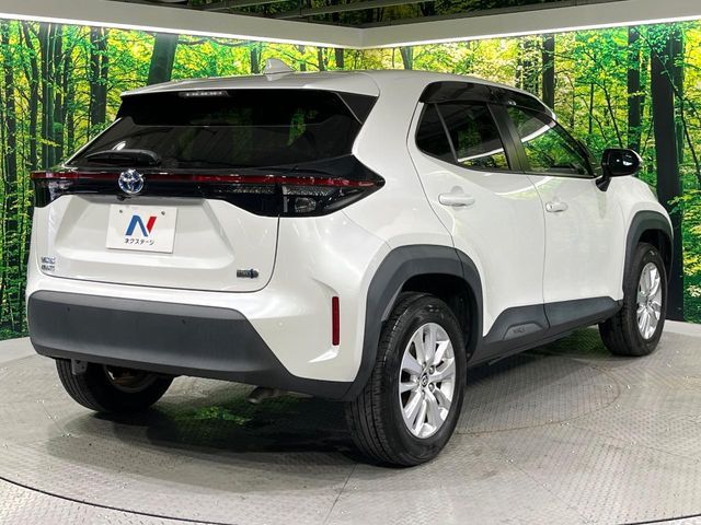 YARIS CROSS HYBRID