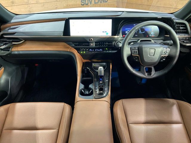 CROWN ESTATE 4WD