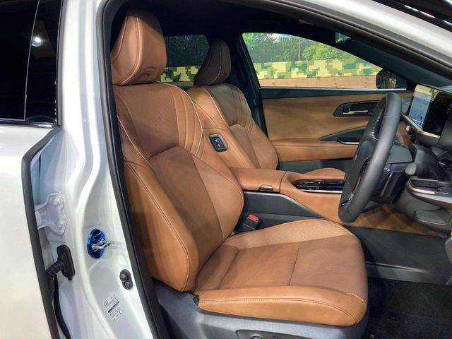 CROWN ESTATE 4WD