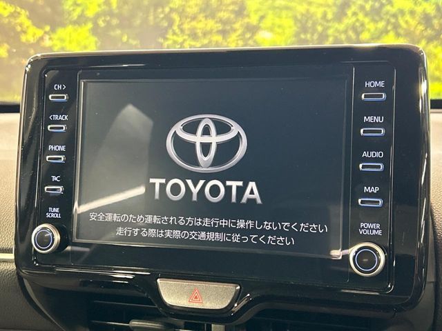 YARIS CROSS HYBRID