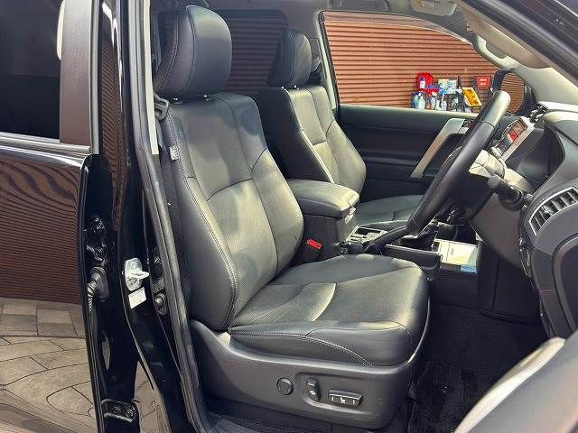 LANDCRUISER PRADO