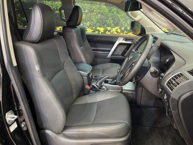 LANDCRUISER PRADO