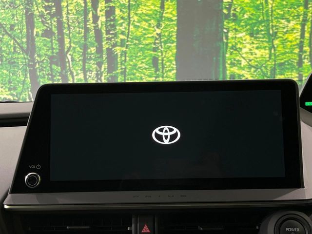 PRIUS 4WD