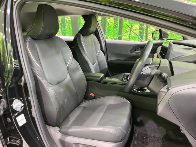 PRIUS 4WD