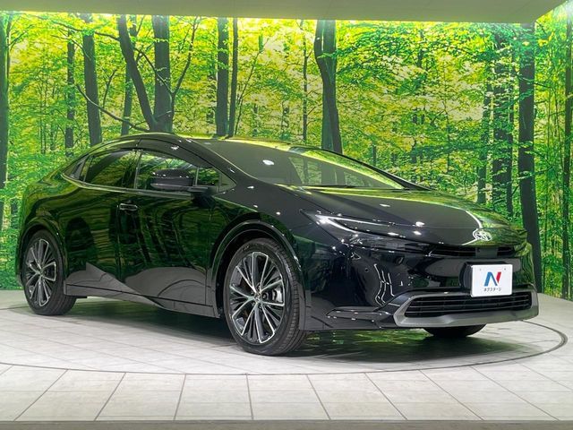 PRIUS 4WD