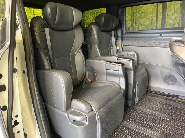 ALPHARD hybrid