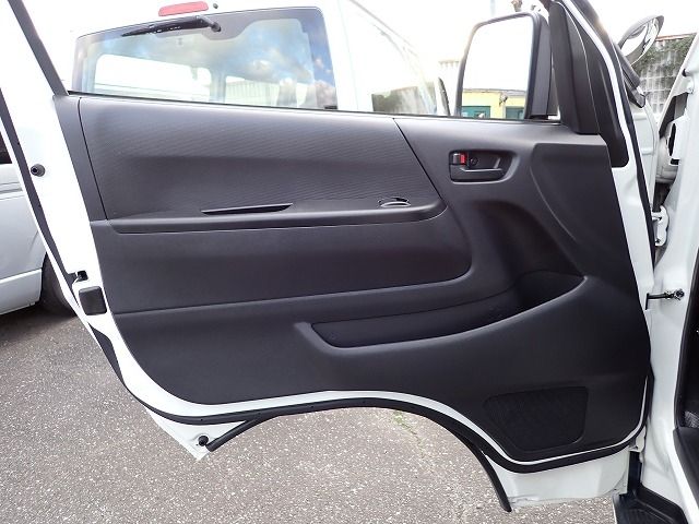 HIACE van 1.25t 2WD