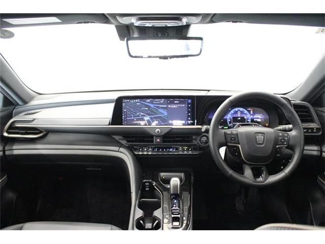 CROWN SPORT