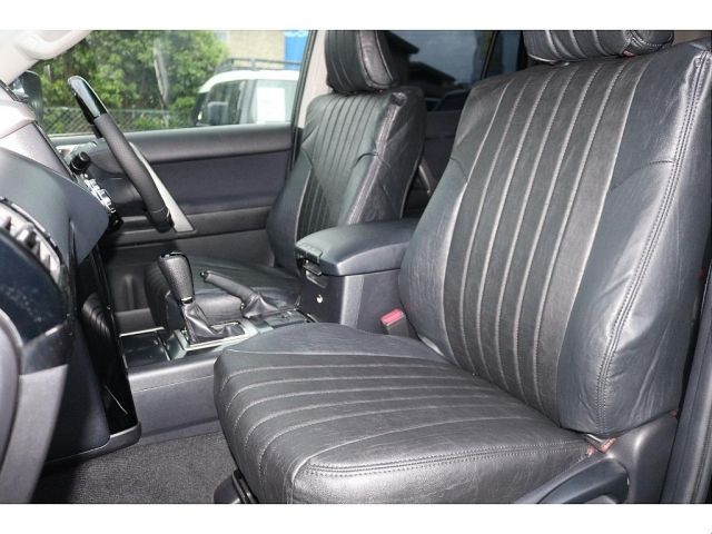 LANDCRUISER PRADO