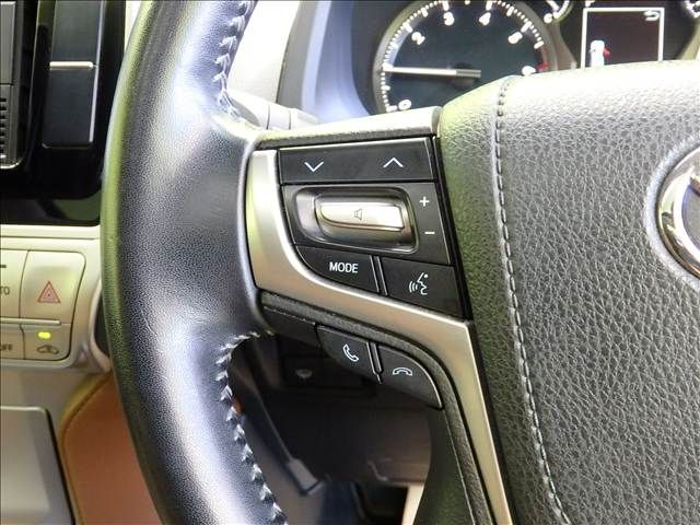 LANDCRUISER PRADO