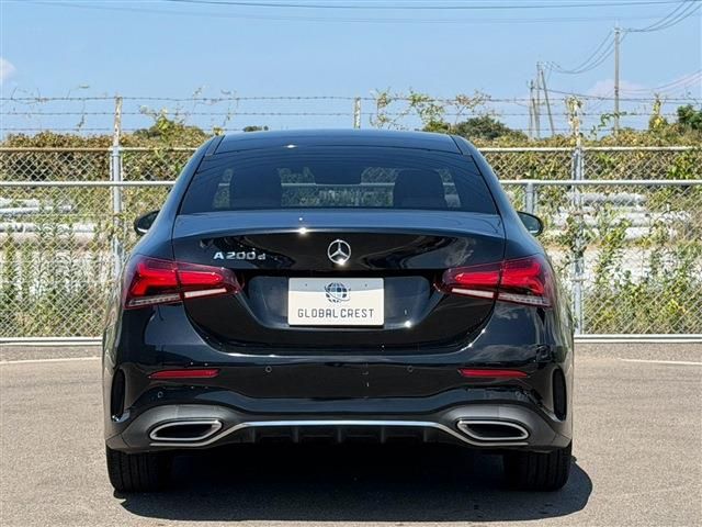 MERCEDES BENZ A class sedan