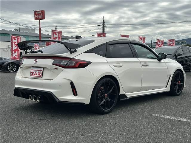 CIVIC hatchback
