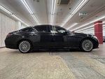 CROWN sedan hybrid
