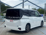 VOXY HYBRID