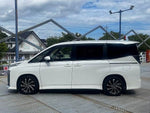 VOXY HYBRID