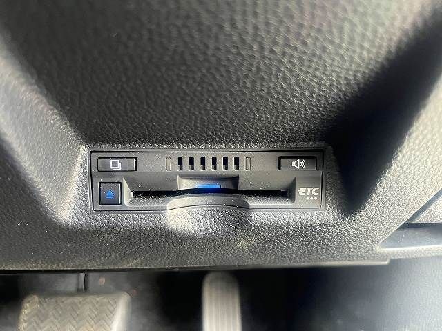 YARIS HYBRID
