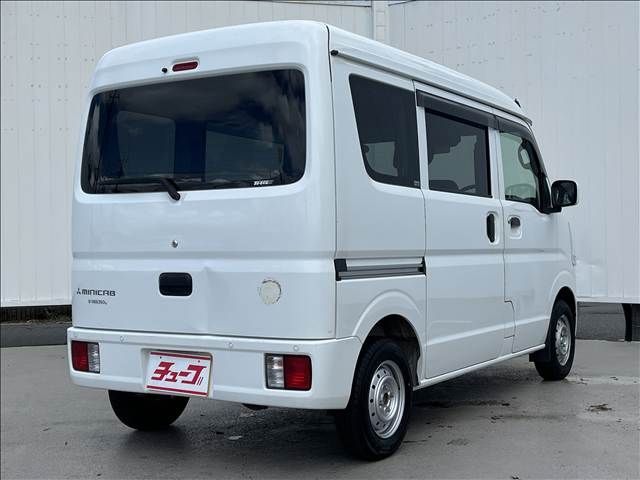 MINICAB van