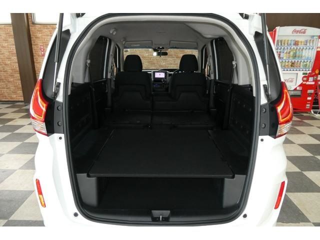 FREED plus 4WD