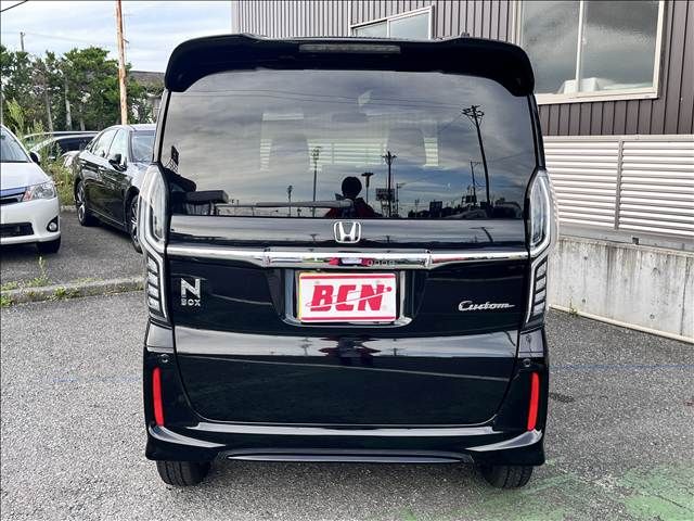 N BOX CUSTOM