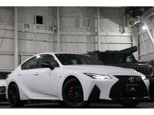 LEXUS IS300
