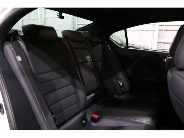 LEXUS IS300