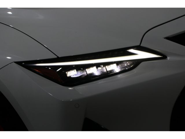 LEXUS IS300