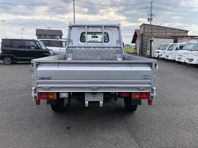 TOWNACE truck 4WD