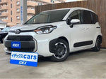 SIENTA HYBRID