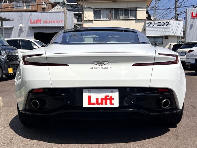 ASTON MARTIN