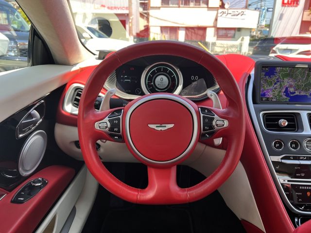 ASTON MARTIN