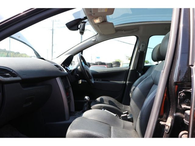 PEUGEOT 207SW