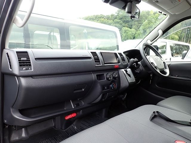 HIACE van 1.2t 2WD