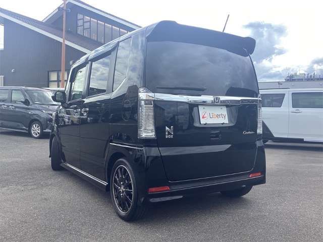 N BOX CUSTOM