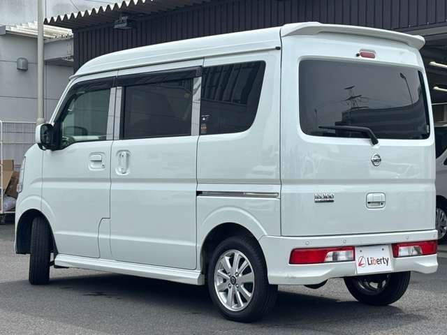 NV100 CLIPPER RIO