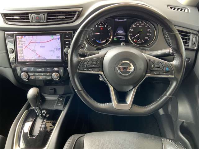 X-TRAIL HYBRID 2WD