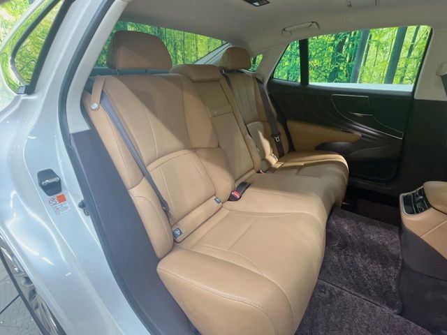 LEXUS LS500
