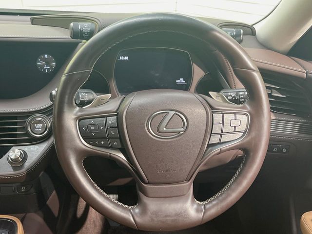 LEXUS LS500