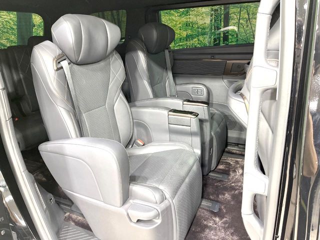 VELLFIRE  HYBRID