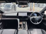 CROWN sedan hybrid
