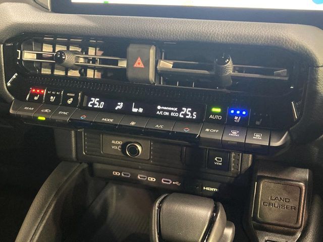 LANDCRUISER 250