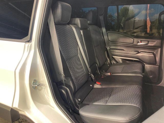 LANDCRUISER 250