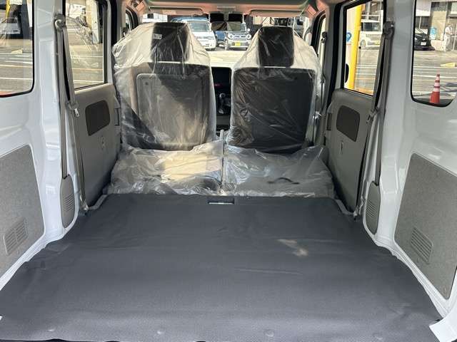 CLIPPER van