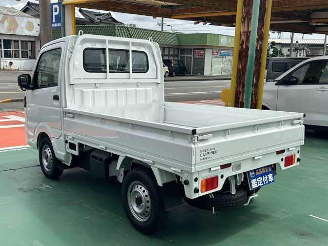 CLIPPER truck