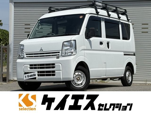 MINICAB van