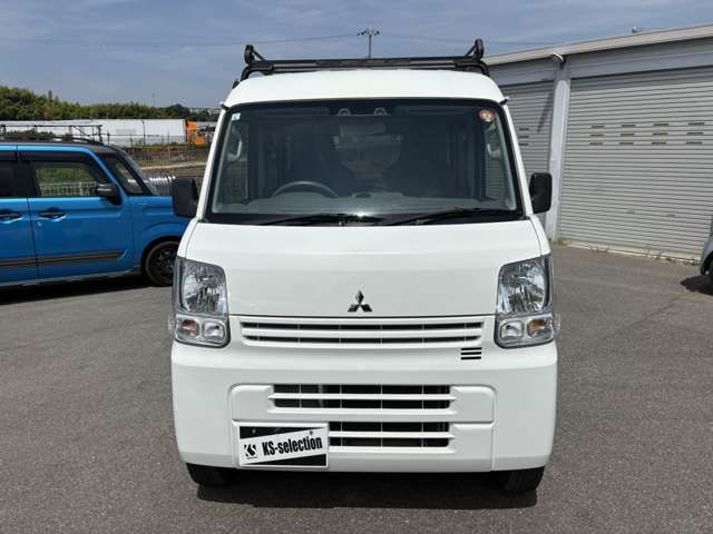 MINICAB van