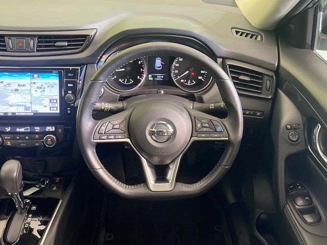 X-TRAIL 4WD