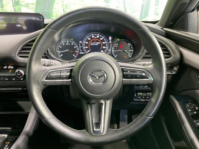 MAZDA3 FASTBACK